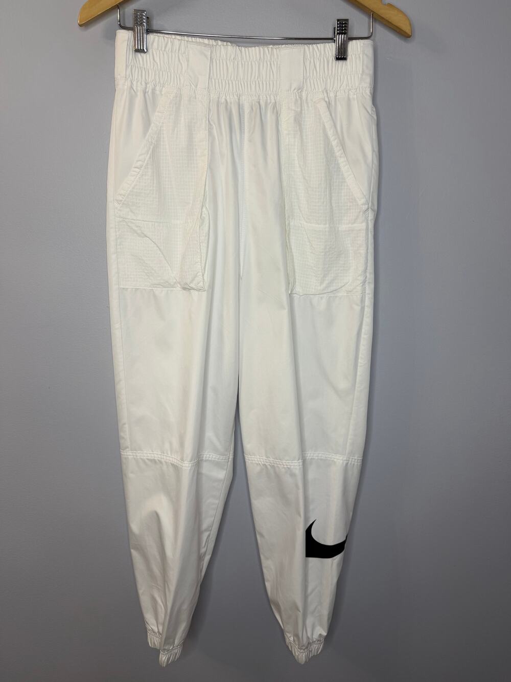 NIKE Woven Swoosh Pant Women's S White/Black